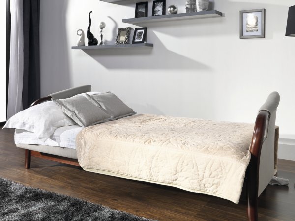 Křeslo s dřevěnými područkami MODEL E
