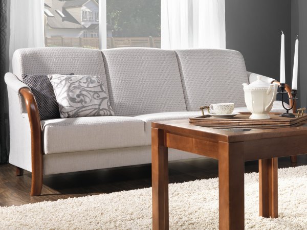 Křeslo s dřevěnými područkami MODEL D