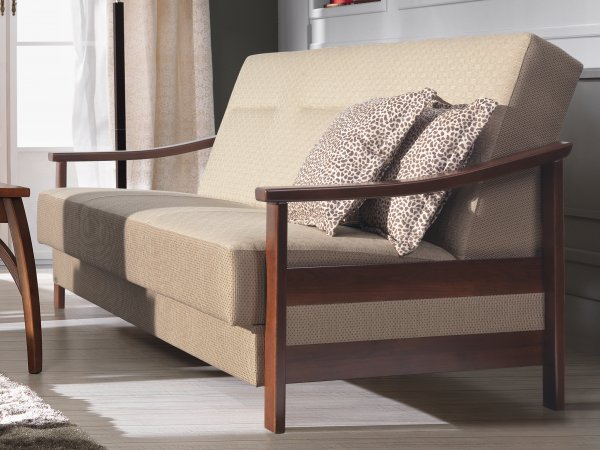 Křeslo s dřevěnými područkami MODEL O