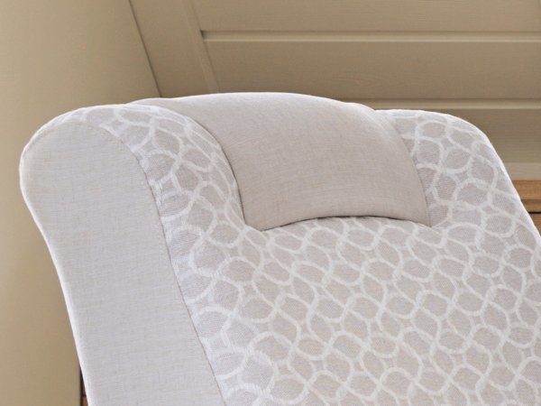 Rozkládací pohovka s úložným prostorem MODEL H