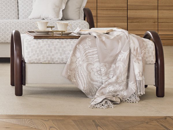 Rozkládací pohovka s úložným prostorem MODEL H