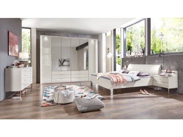 Luxusní postel KANSAS bílá champagne