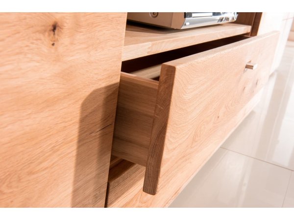 Dubový nábytek z masivu do obývacího pokoje a jídelny - DALLAS dub olejovaný