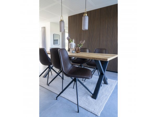 Jídelní židle Monaco, otočná, tmavě hnědá ekokůže, černé kovové nohy – House Nordic