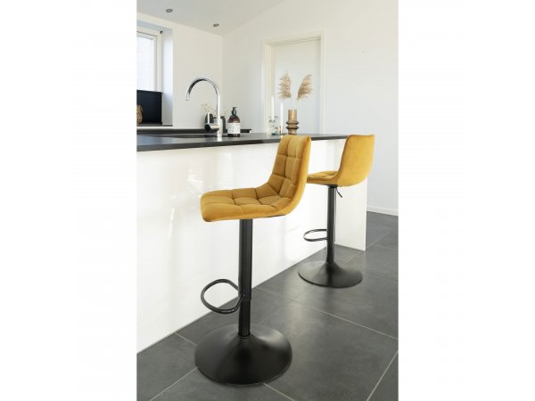 Barová židle Middelfart, hořčicově žlutá sametová – House Nordic