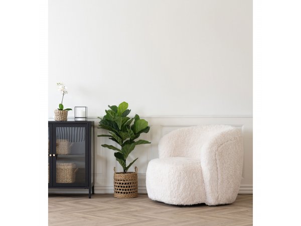 Křeslo Setubal, šedo-bílá umělá kožešina – House Nordic