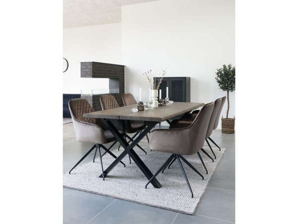 Jídelní otočná židle Harbo, světle hnědá samet, 56×62×89 cm – House Nordic