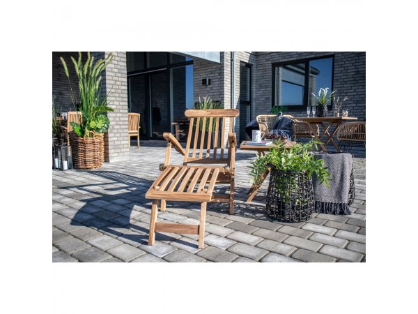 Zahradní lehátko Arrecife, teakové dřevo, nastavitelná opěrka, 150×60×95 cm – House Nordic