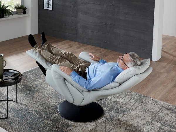 CONNECTION 4 BALANCE relaxační kožené polohovací křeslo, varianta 2