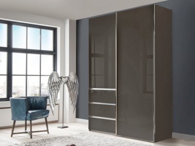 Šatní skříň s posuvnými dveřmi a zásuvkami MALIBU, sklo havanna – 165 cm