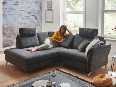 Rohová sedací souprava s relax funkcí a nastavitelnou hloubkou sedu TV MIA XC