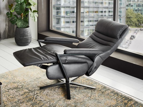 Kožené polohovací televizní křeslo TRAPANI