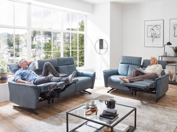 Luxusní kožená pohovka 2-sed s motorovou funkcí relax LORENZO
