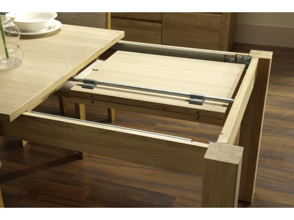 Dubový jídelní stůl rozkládací 120/180x90 ATLANTA typ 40 dub přírodní