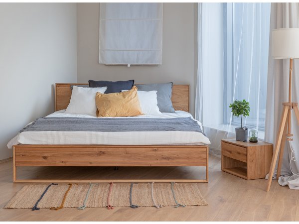 Postel z masivu RIA dub olejovaný