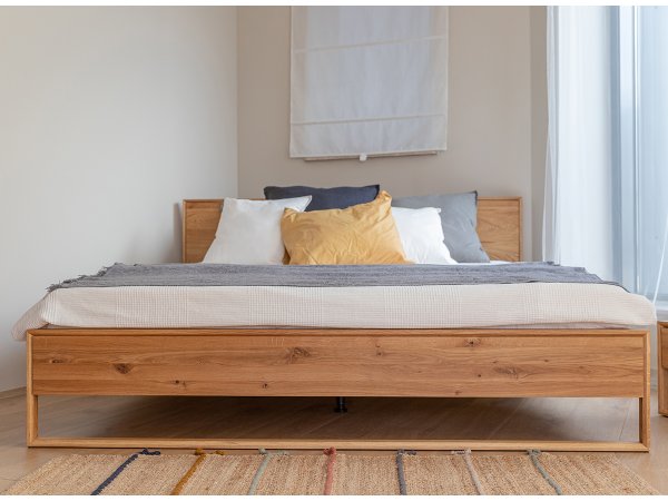 Postel z masivu RIA dub olejovaný