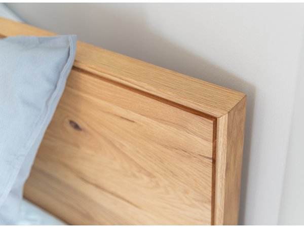 Postel z masivu RIA dub olejovaný