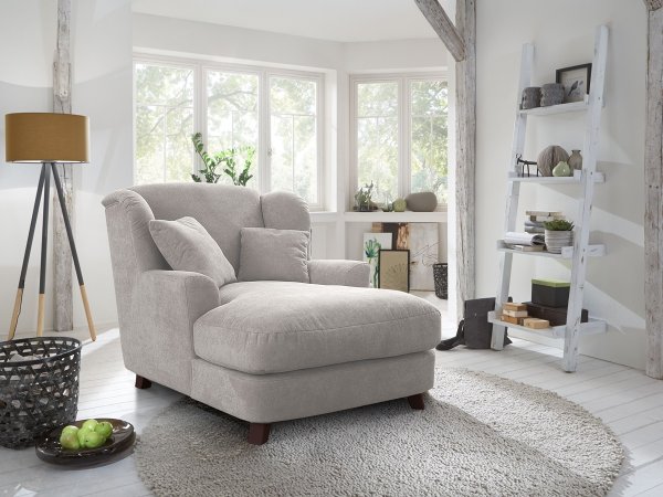 Longchair ve skandinávském stylu - prodloužené křeslo ASADO v krémové barvě