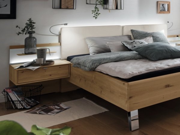 Moderní ložnice BARI 1 bílý dub/sklo champagne