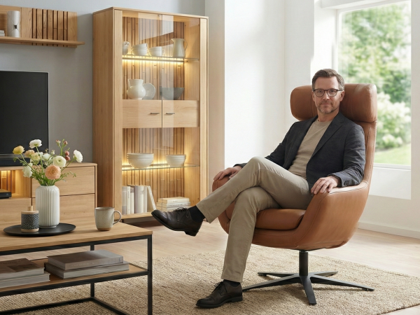 Kožené designové otočné křeslo s vysokým opěrem BE ORGANIC