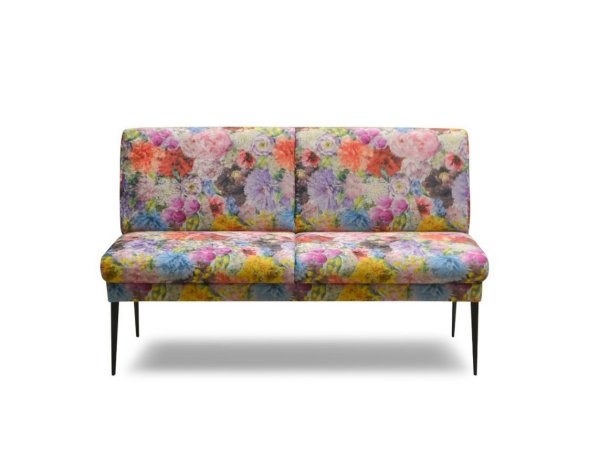 Stylová pohovka v květinovém potahu FLAIR