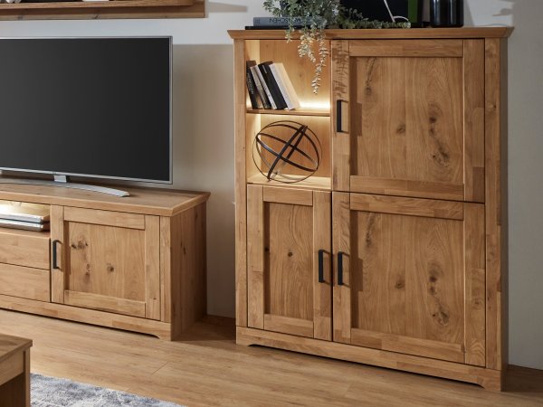 Nábytek do obývacího pokoje BERVIK 2 dub bělený, částečný masiv