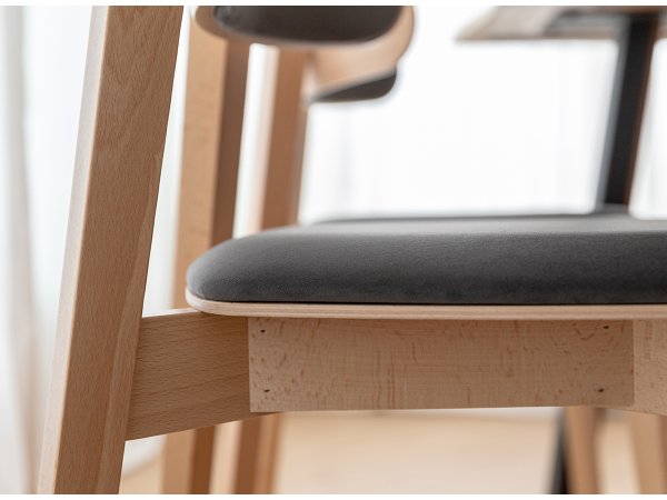 Čalouněná jídelní židle šedá RIV96 CASA