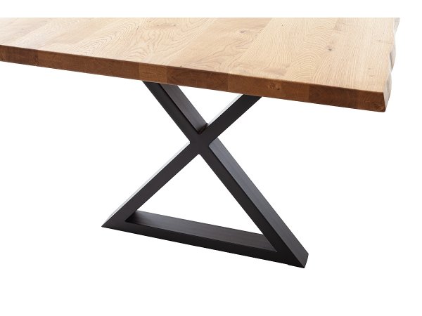 Jídelní stůl DEBA, podnož černá matná křížová