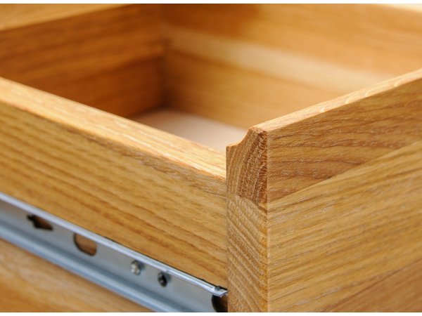 Dubový odkládací stolek ALO velký