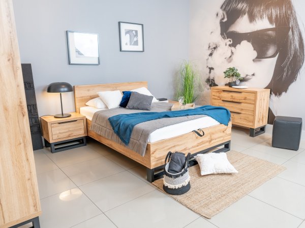 Šatní skříň HALLE S dub Wotan/černý