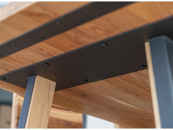 Jídelní set stůl VARDO + židle MORI