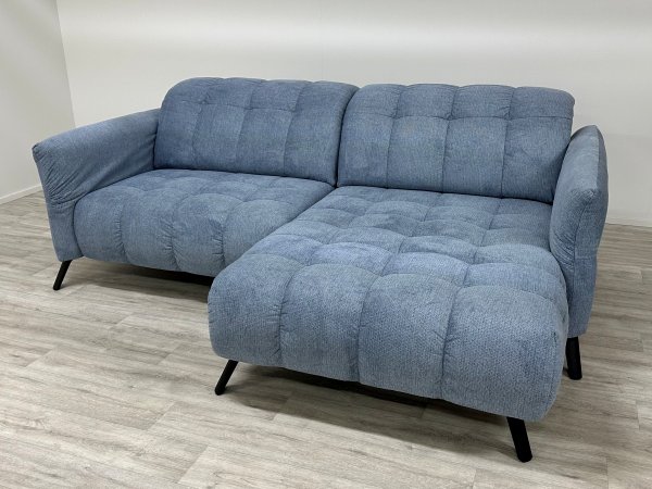 VÝPRODEJ: Rohová sedací souprava s nastavitelnými opěrkami COAST