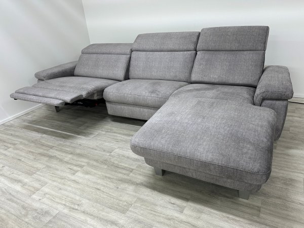 VÝPRODEJ: Rohová sedací souprava LAVA s elektrickými relax funkcemi