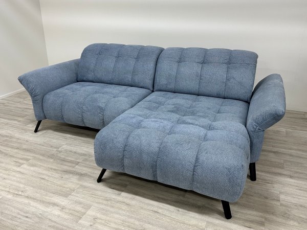 VÝPRODEJ: Rohová sedací souprava s nastavitelnými opěrkami COAST