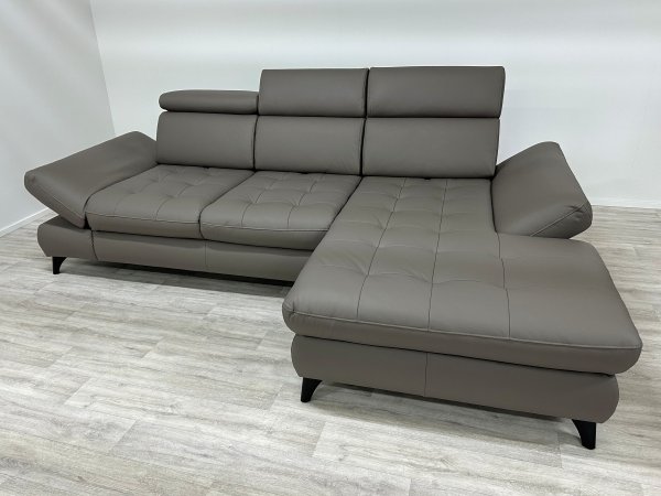 VÝPRODEJ: Kožená rohová sedací souprava CAROLINA