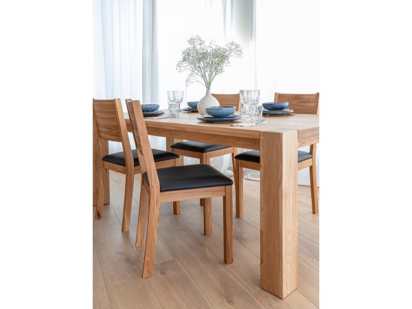 Dubový jídelní set stůl ENA + židle RATO