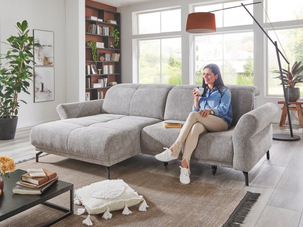 Malá rohová sedací souprava s výsuvným sedákem KINGSTON MOVE