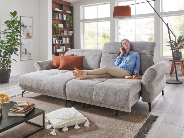 Malá rohová sedací souprava s výsuvným sedákem KINGSTON MOVE