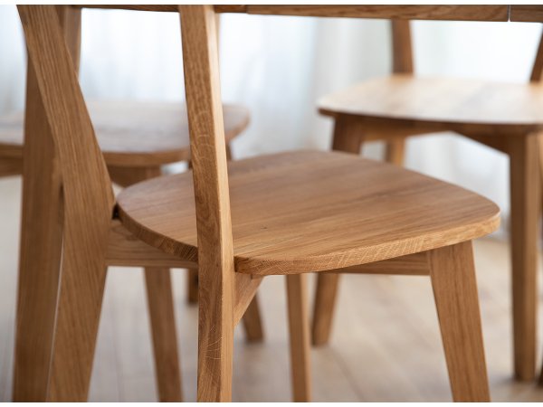 Dubová jídelní židle LION