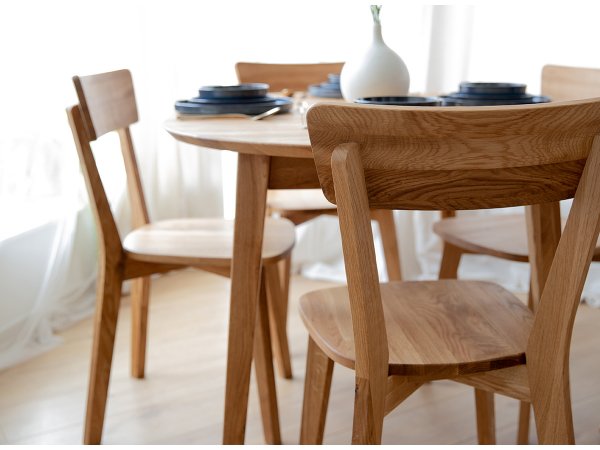 Dubová jídelní židle LION