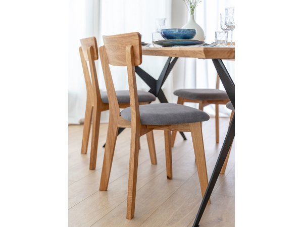 Dubová jídelní židle s grafitovým sedákem LION M85