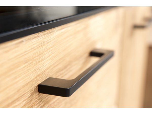 Komoda s vitrínou LAGOS (typ 45) dub přírodní olejovaný