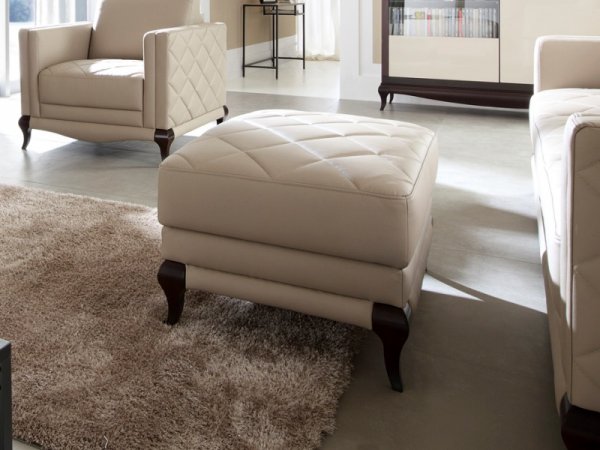 Kožený taburet s úložným prostorem VEDUZ