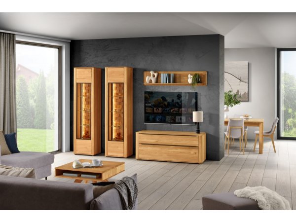 Dubová vitrína do obývacího pokoje včetně osvětlení LUNA typ 10