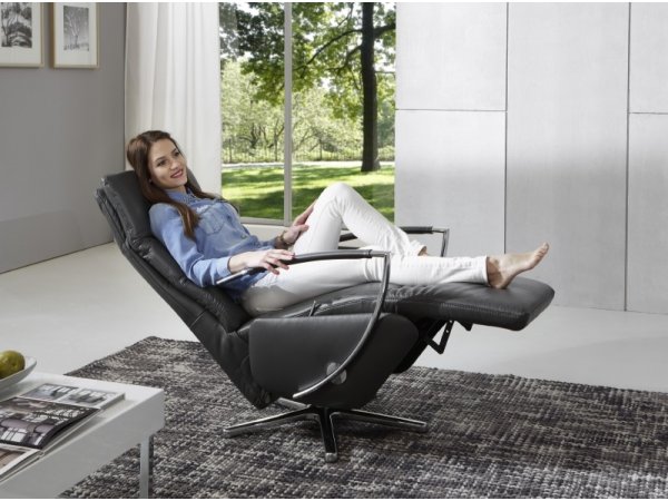 Polohovací otočné křeslo METRO