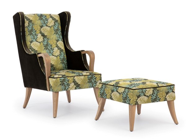 Křeslo ušák s dřevěnými područkami MILANO