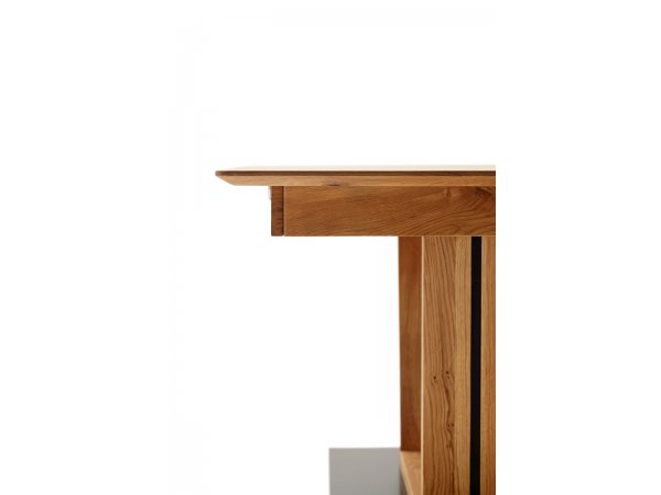 Rozkládací jídelní stůl z masivu MORENA C dub divoký olejovaný