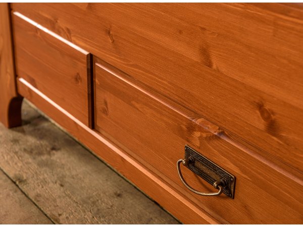 Postel KANIA z finské borovice