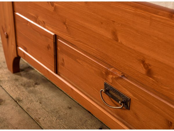 Ložnice KANIA 1 z finské borovice