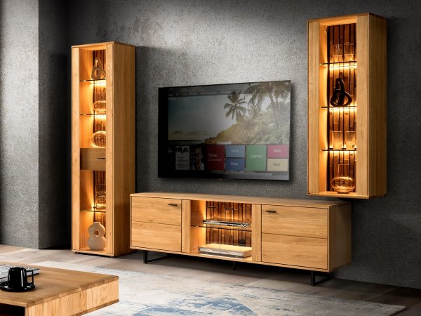 Dubový nábytek do obývacího pokoje včetně osvětlení TRAMONTO 6